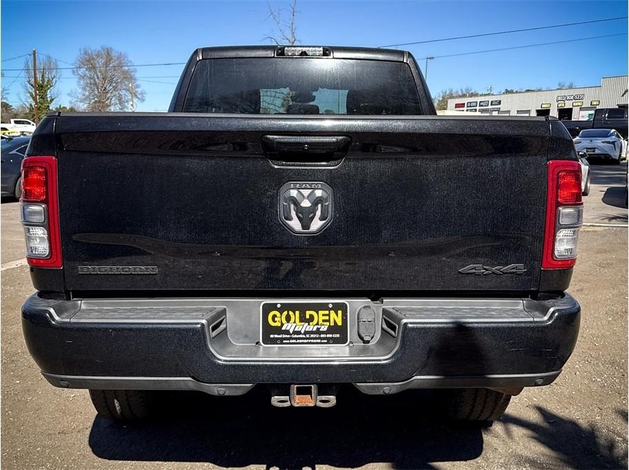 RAM 2500 Big Horn 4x4 Crew Cab 6'4" Box 2020