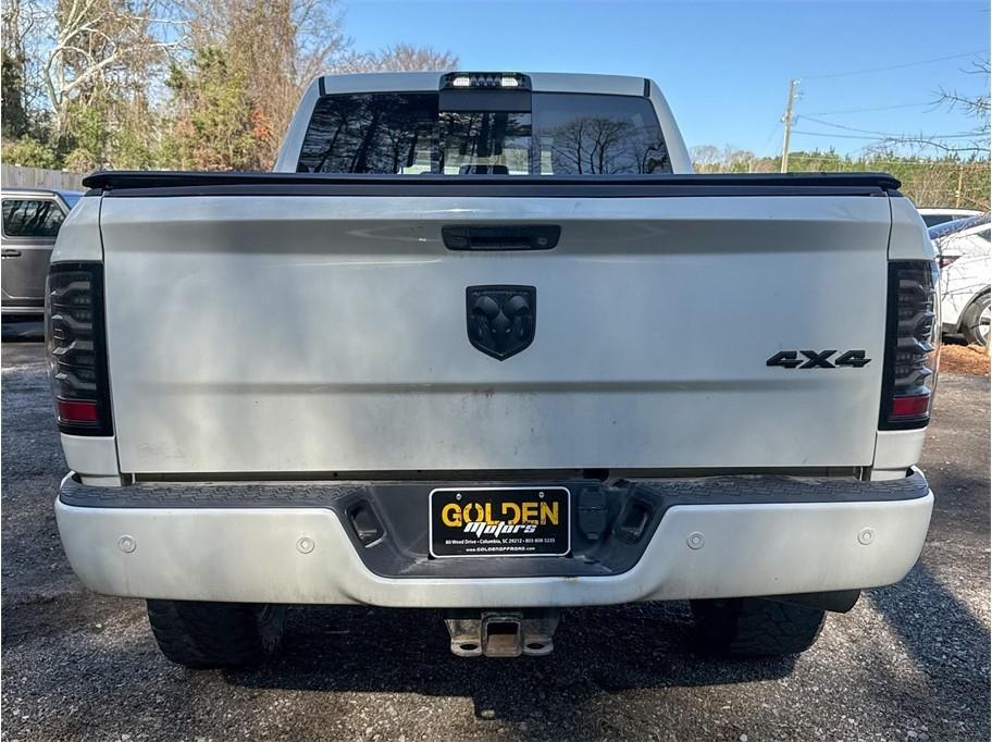 RAM 2500 Laramie 4x4 Crew Cab 6'4" Box 2018