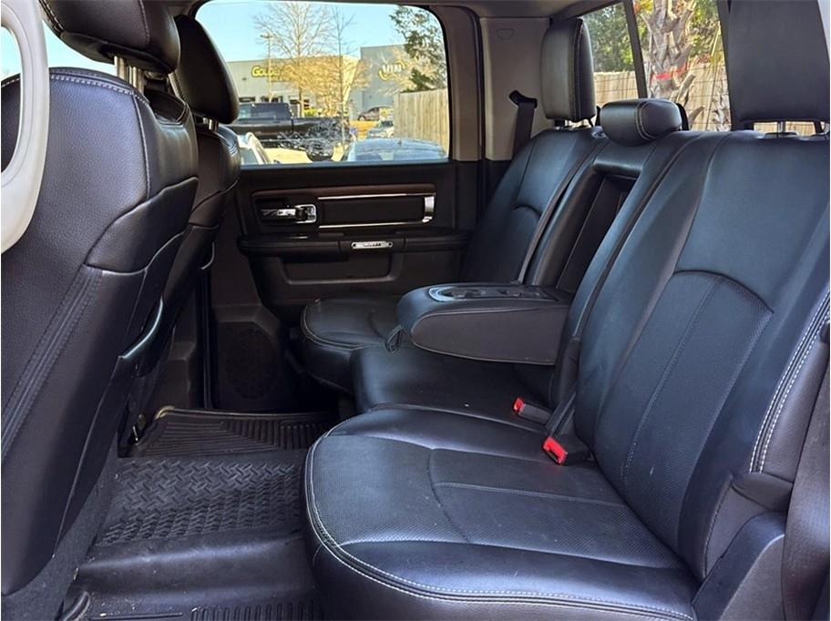 RAM 2500 Laramie 4x4 Crew Cab 6'4" Box 2018