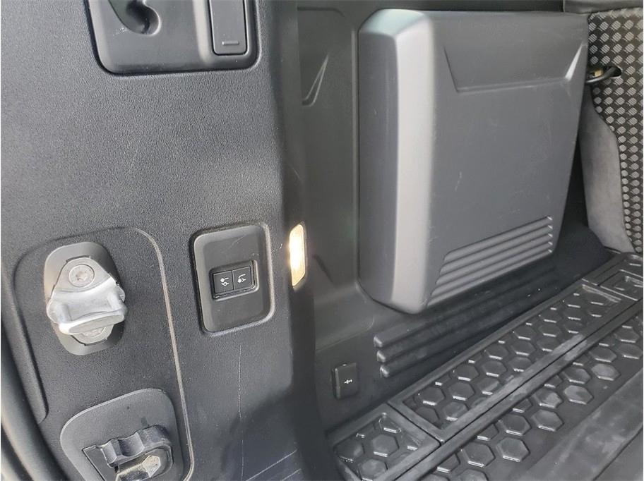 Land Rover Defender 110 SE AWD 2020