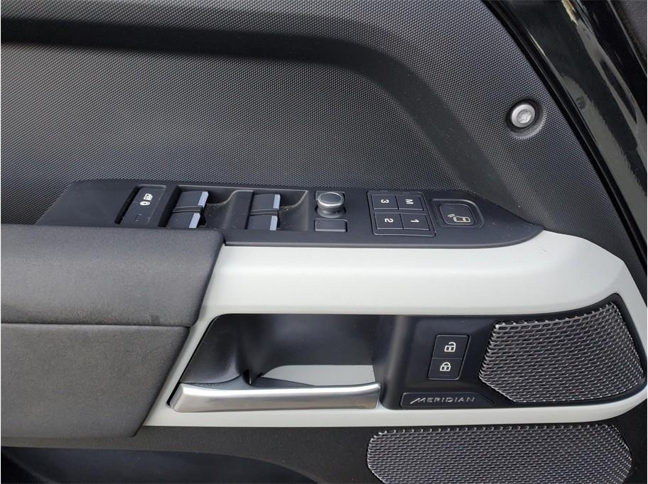 Land Rover Defender 110 SE AWD 2020