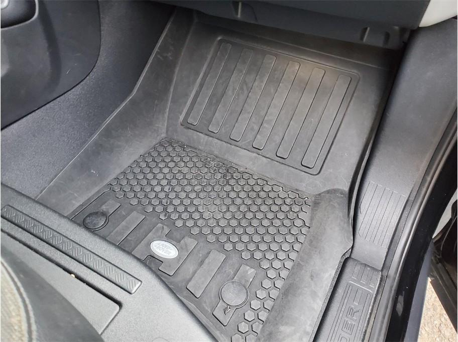 Land Rover Defender 110 SE AWD 2020