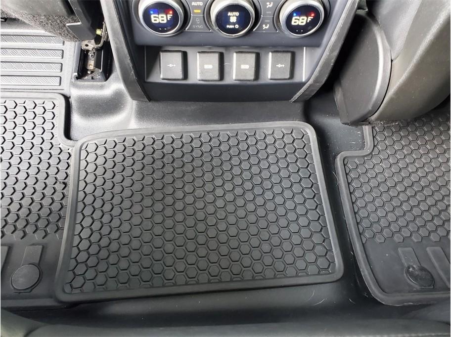 Land Rover Defender 110 SE AWD 2020