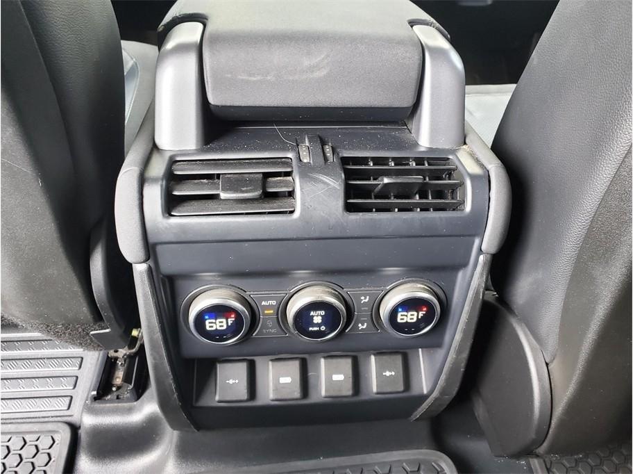 Land Rover Defender 110 SE AWD 2020