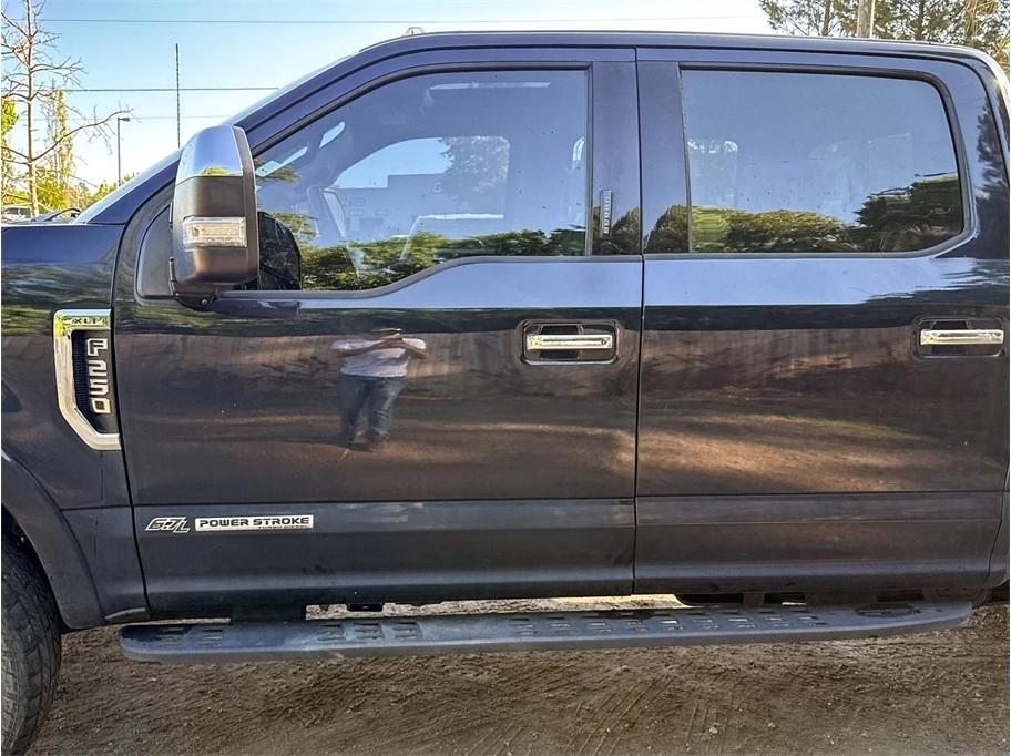 Ford Super Duty F-250 SRW XLT 4WD Crew Cab 6.75' Box 2021