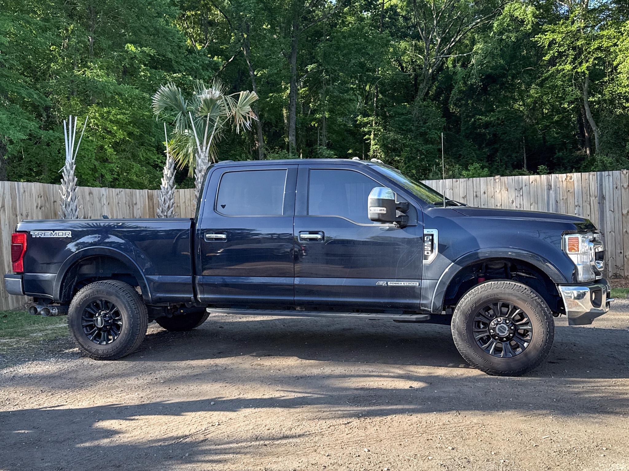 Ford Super Duty F-250 SRW XLT 4WD Crew Cab 6.75' Box 2021