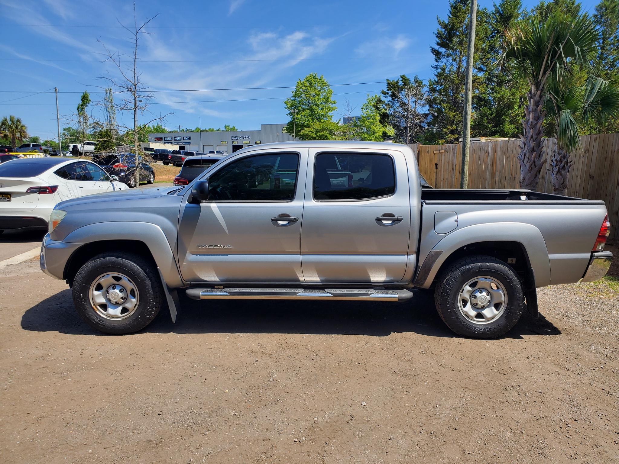 Toyota Tacoma 2WD Double Cab V6 AT PreRunner (Natl) 2015