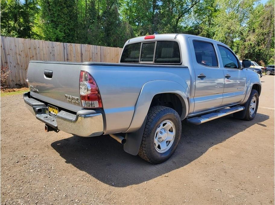 Toyota Tacoma  2015