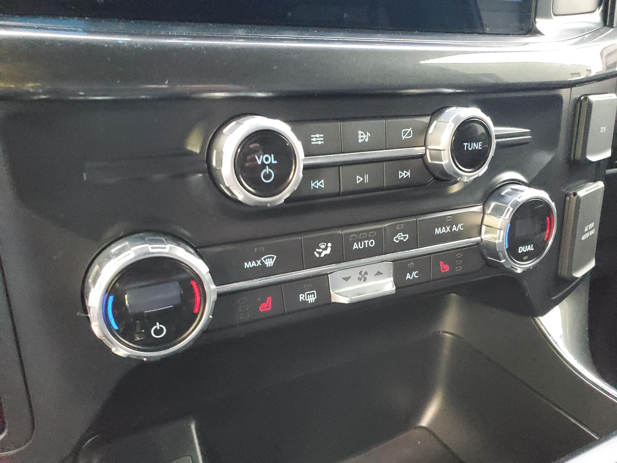 Ford F-150  2021