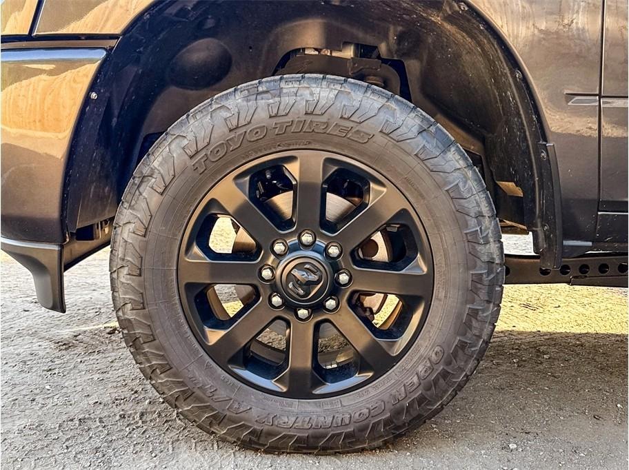 RAM 2500 Big Horn 4x4 Crew Cab 6'4" Box 2022