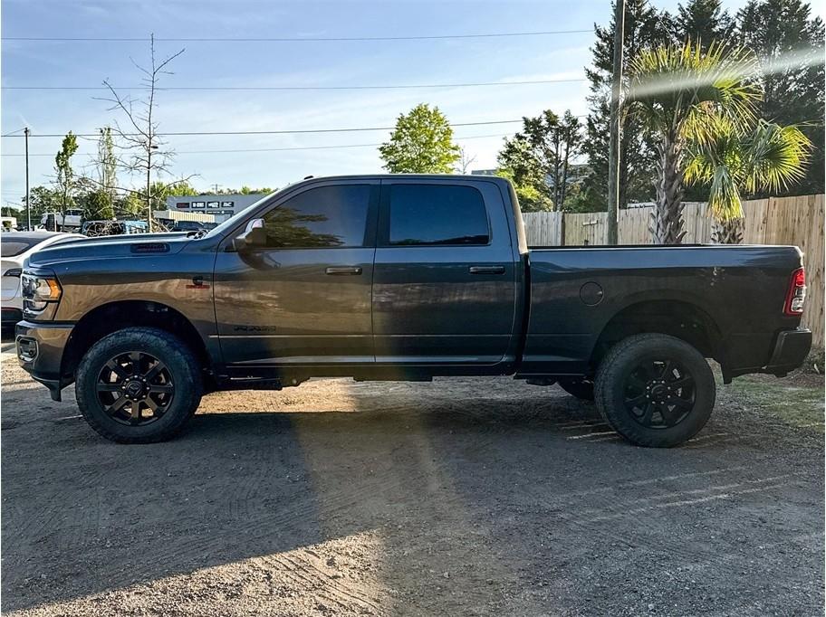 RAM 2500 Big Horn 4x4 Crew Cab 6'4" Box 2022