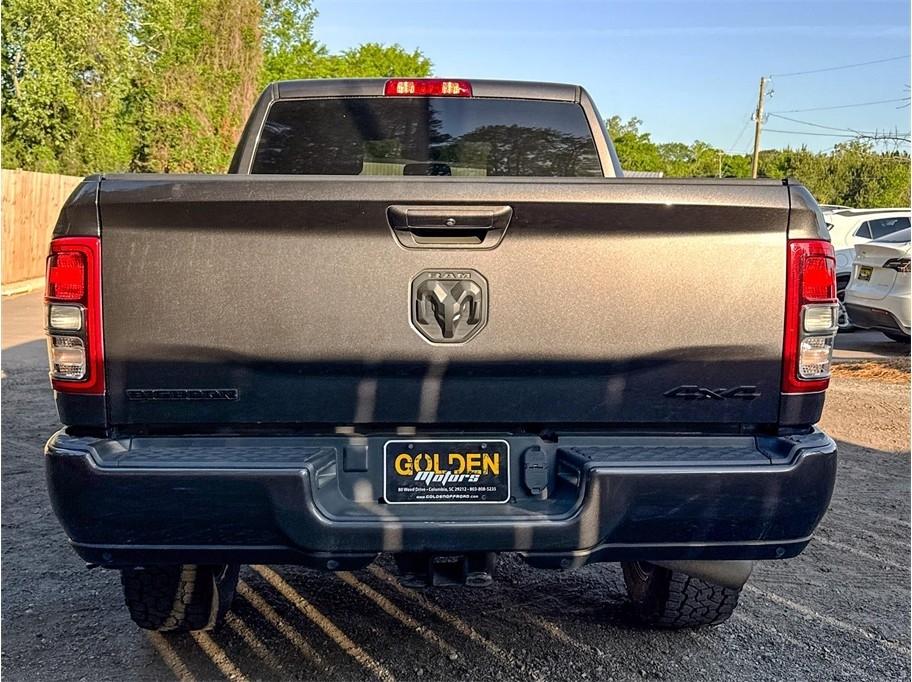 RAM 2500 Big Horn 4x4 Crew Cab 6'4" Box 2022