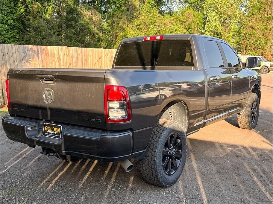 RAM 2500 Big Horn 4x4 Crew Cab 6'4" Box 2022