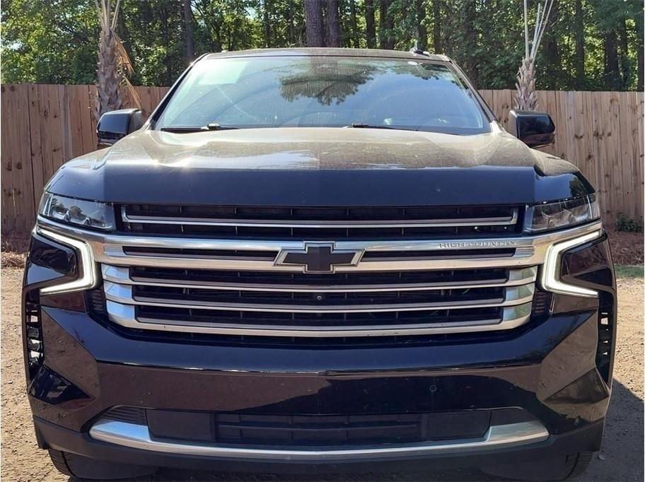 Chevrolet Suburban  2021