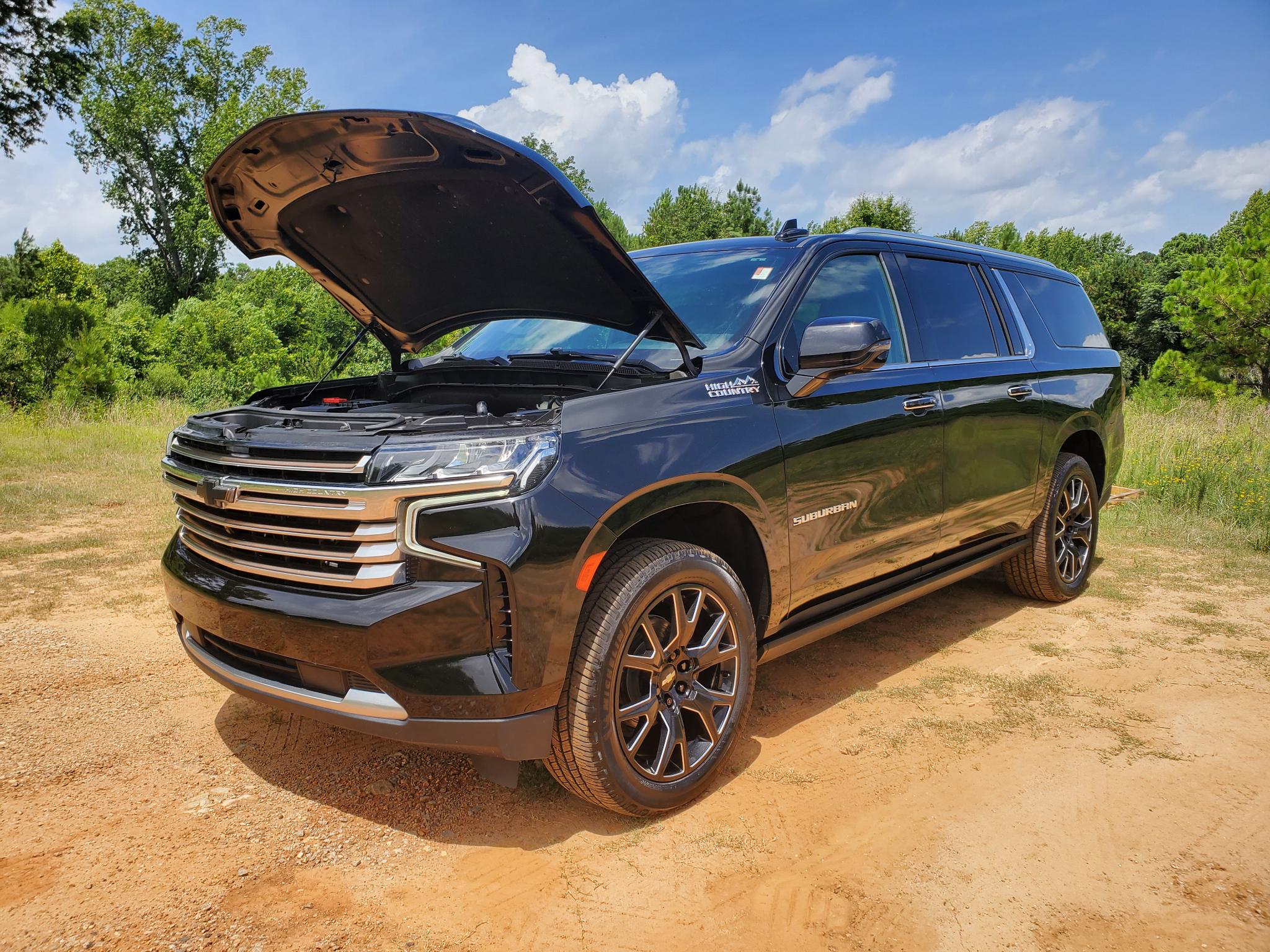 Chevrolet Suburban  2021