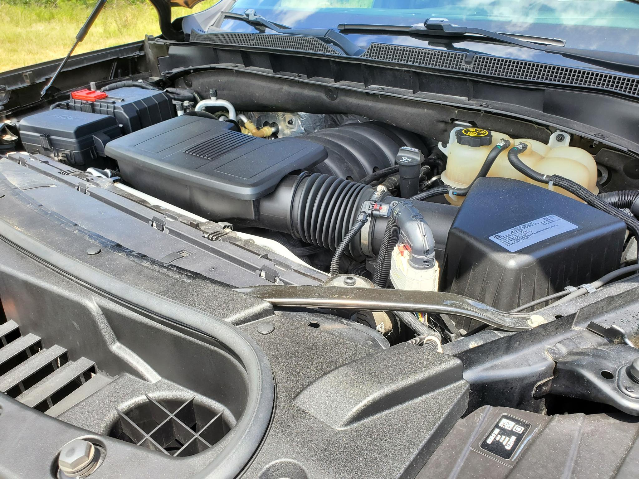 Chevrolet Suburban  2021