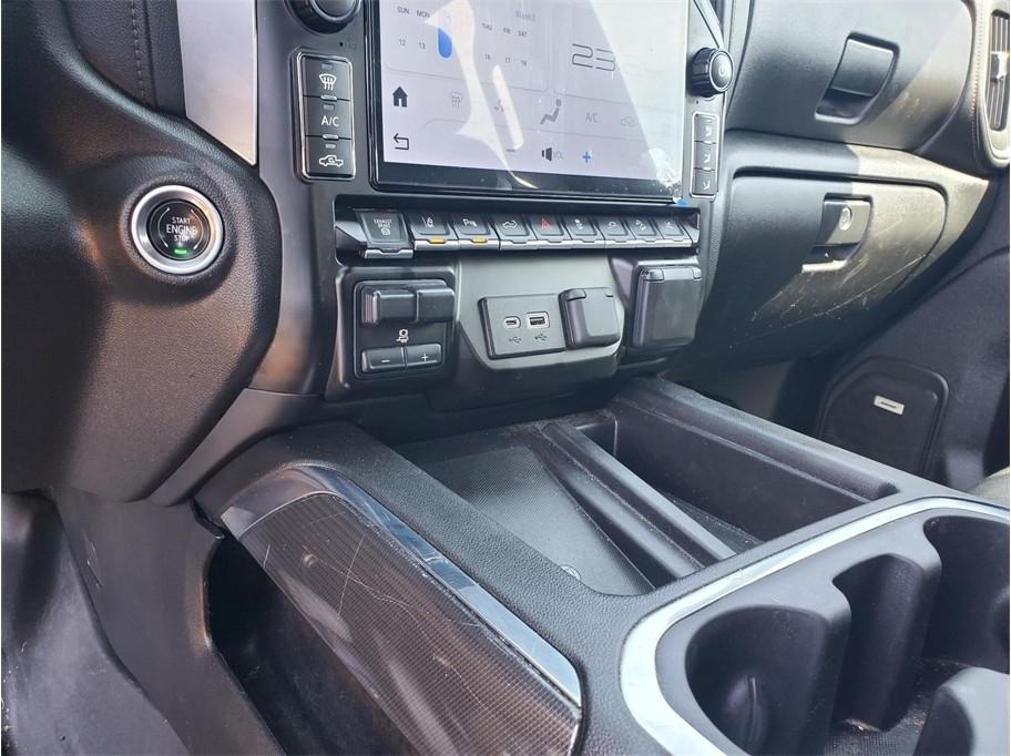 GMC Sierra 2500HD 4WD Crew Cab 159" AT4 2022