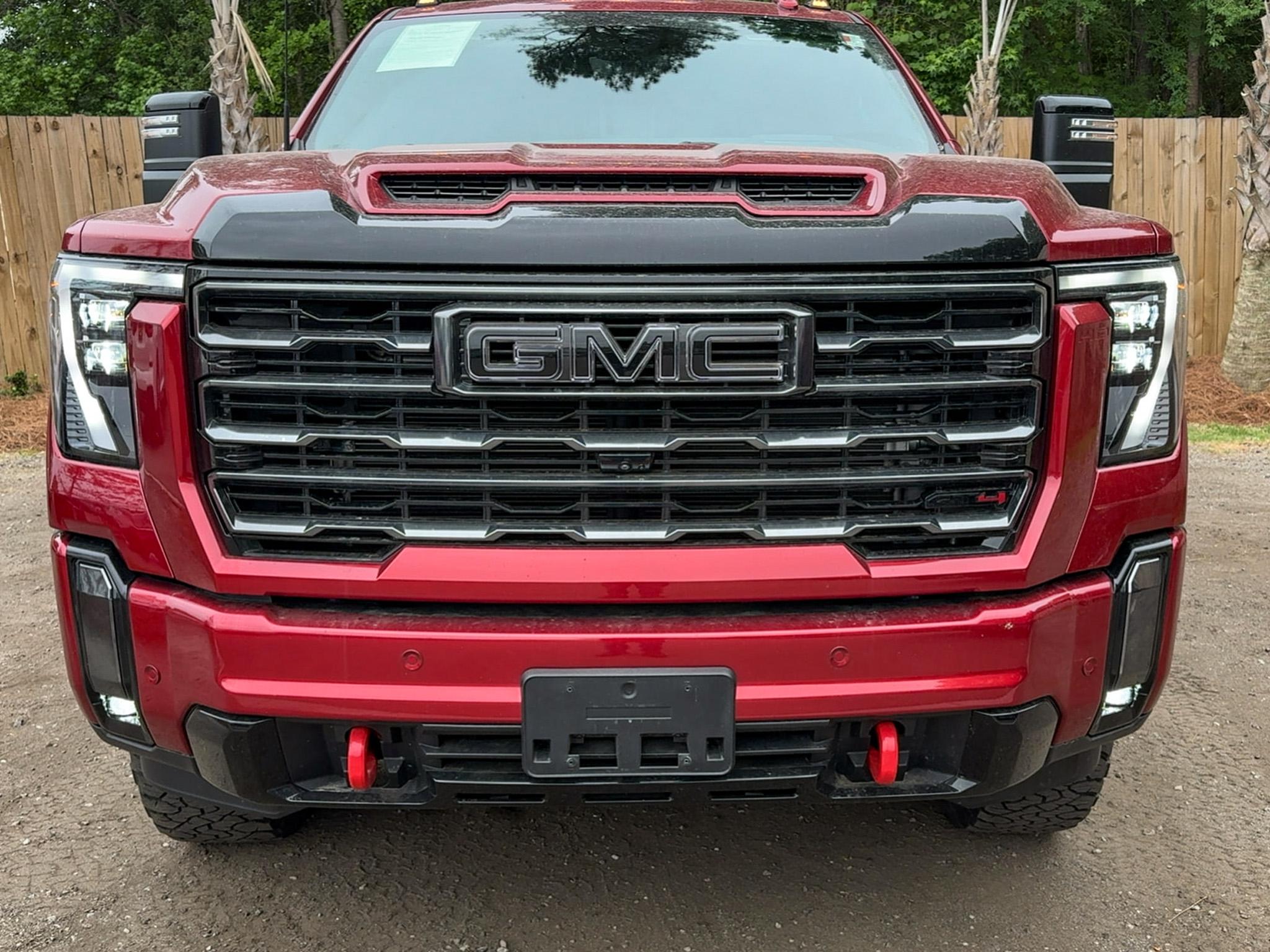 GMC Sierra 2500HD 4WD Crew Cab 159" AT4 2024