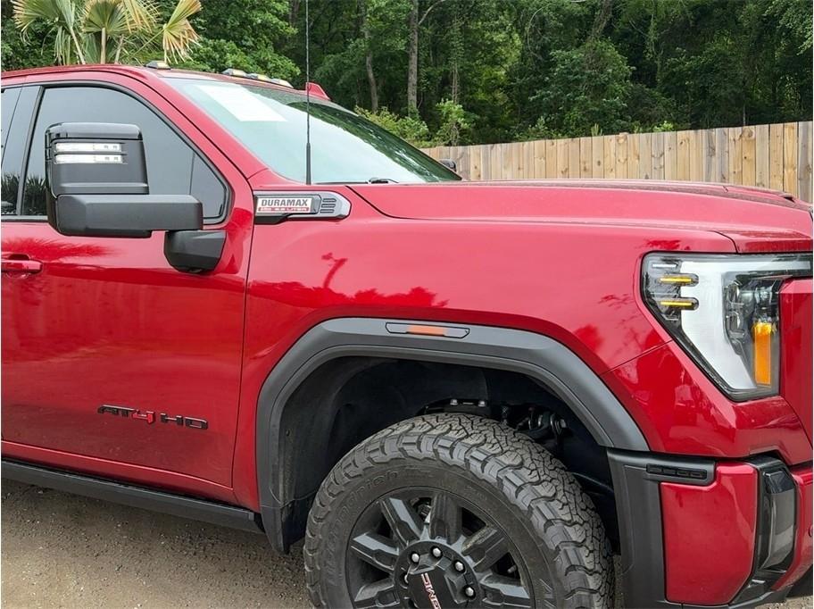 GMC Sierra 2500HD 4WD Crew Cab 159" AT4 2024