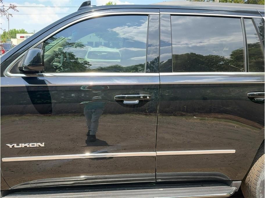 GMC Yukon  2017