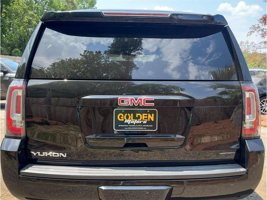 GMC Yukon  2017