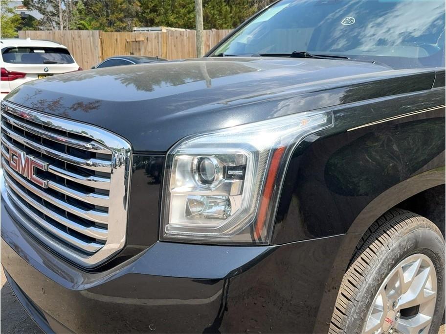 GMC Yukon  2017