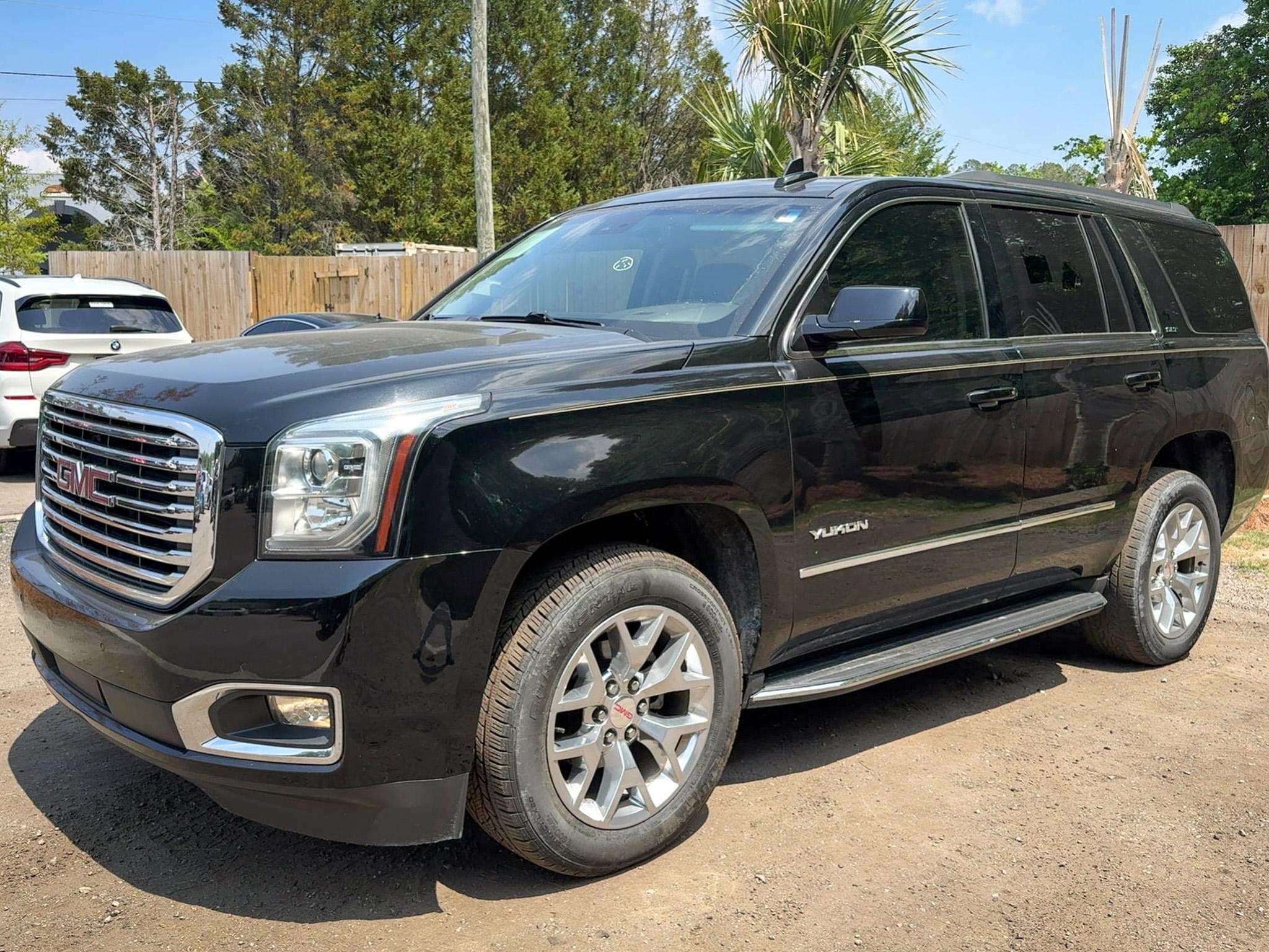 2017 GMC Yukon 4WD SLT's photo