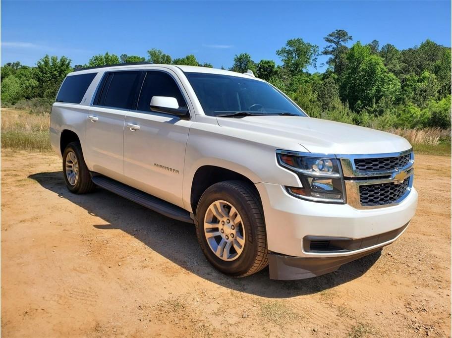Chevrolet Suburban 2WD 4dr 1500 LT 2017