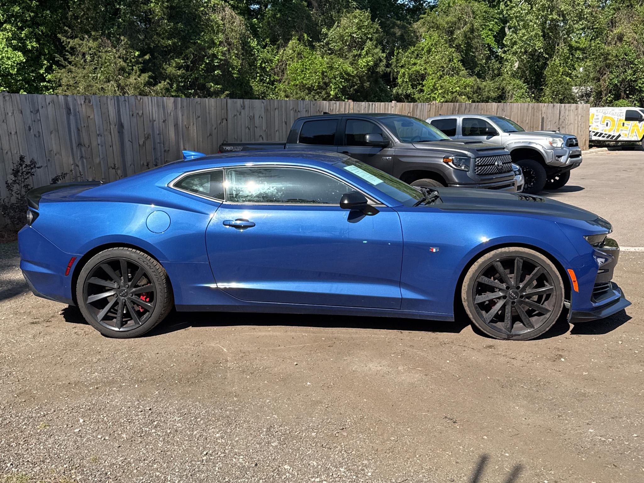 Chevrolet Camaro 2dr Cpe 1SS 2019
