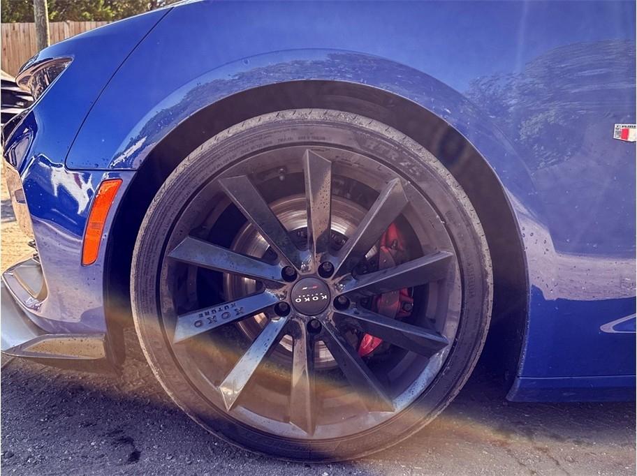 Chevrolet Camaro 2dr Cpe 1SS 2019