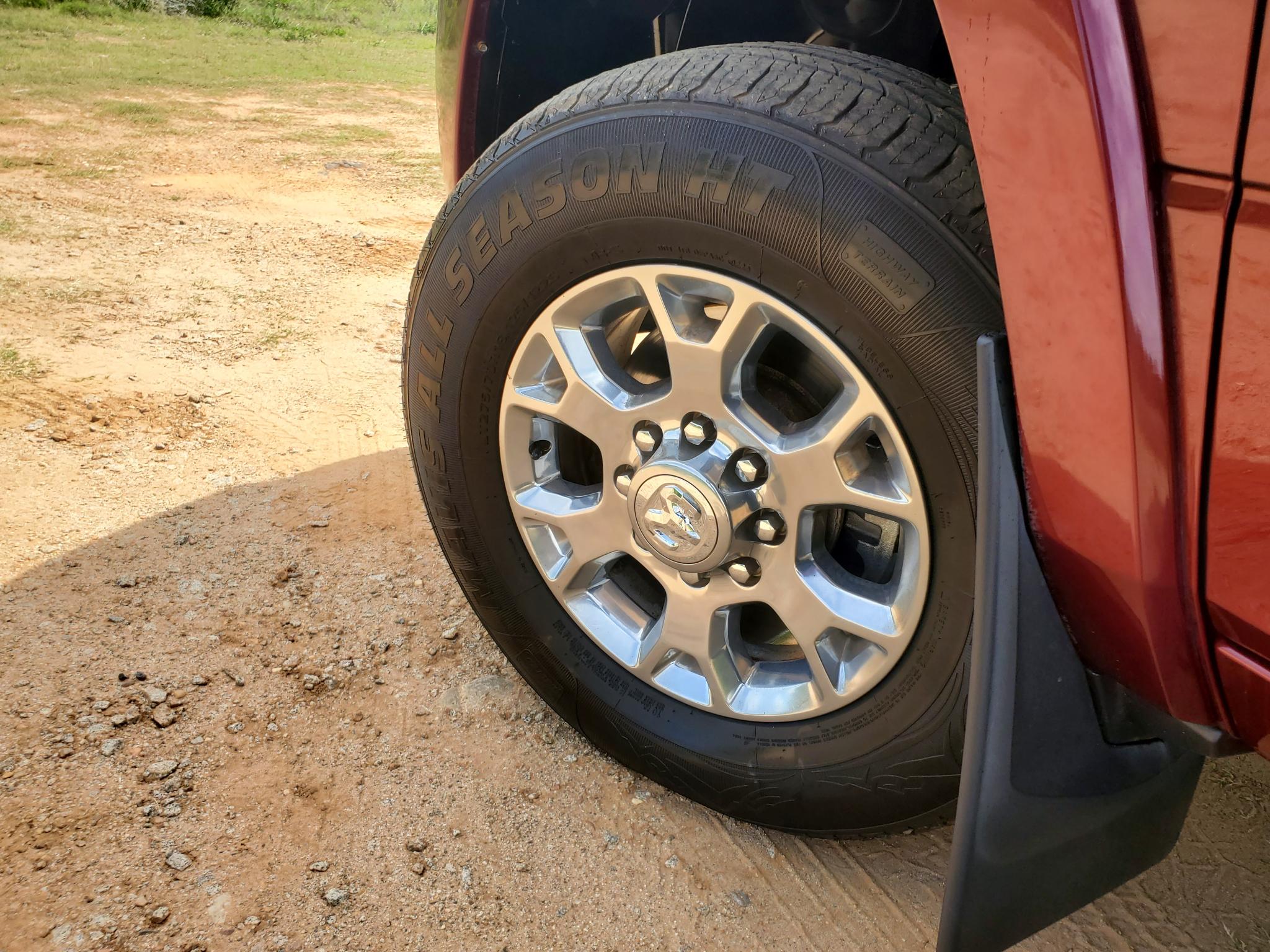RAM 2500 Laramie 4x4 Crew Cab 6'4" Box 2019