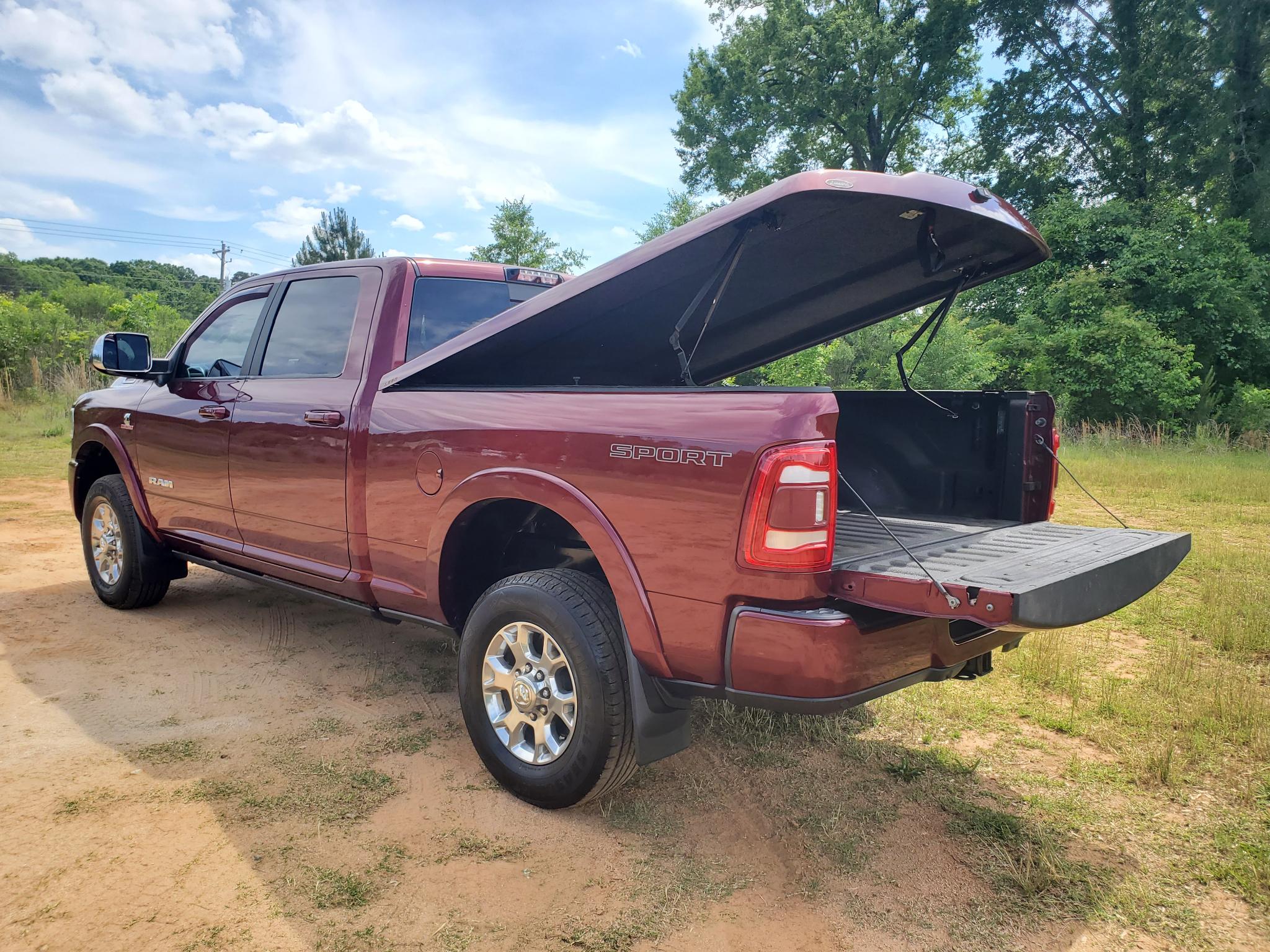 RAM 2500 Laramie 4x4 Crew Cab 6'4" Box 2019