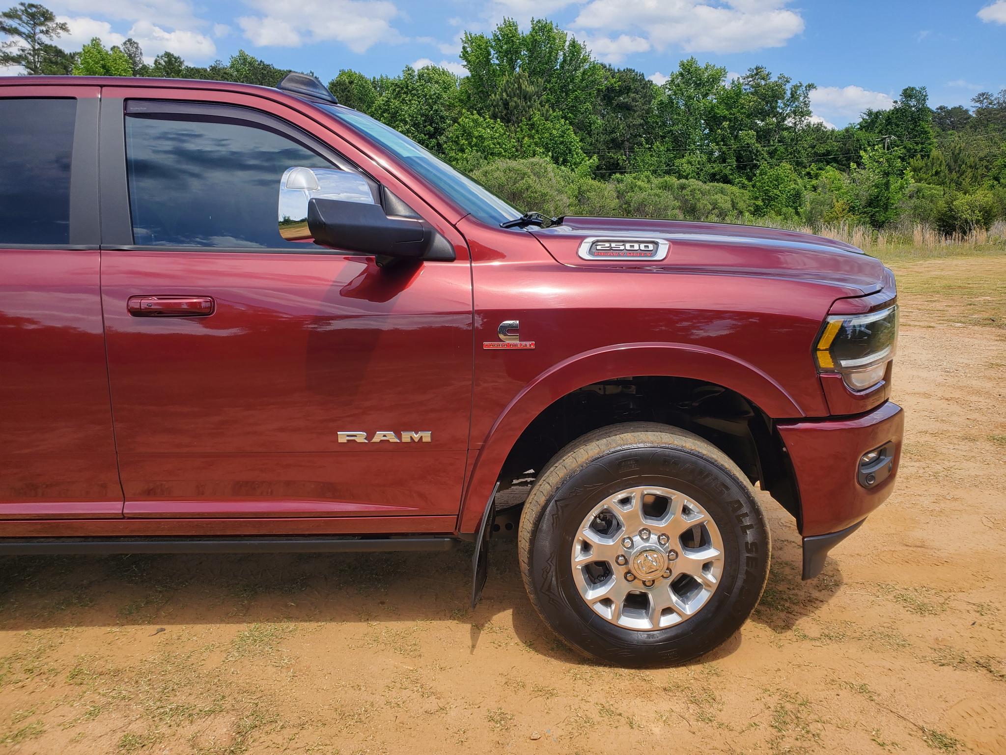 RAM 2500 Laramie 4x4 Crew Cab 6'4" Box 2019