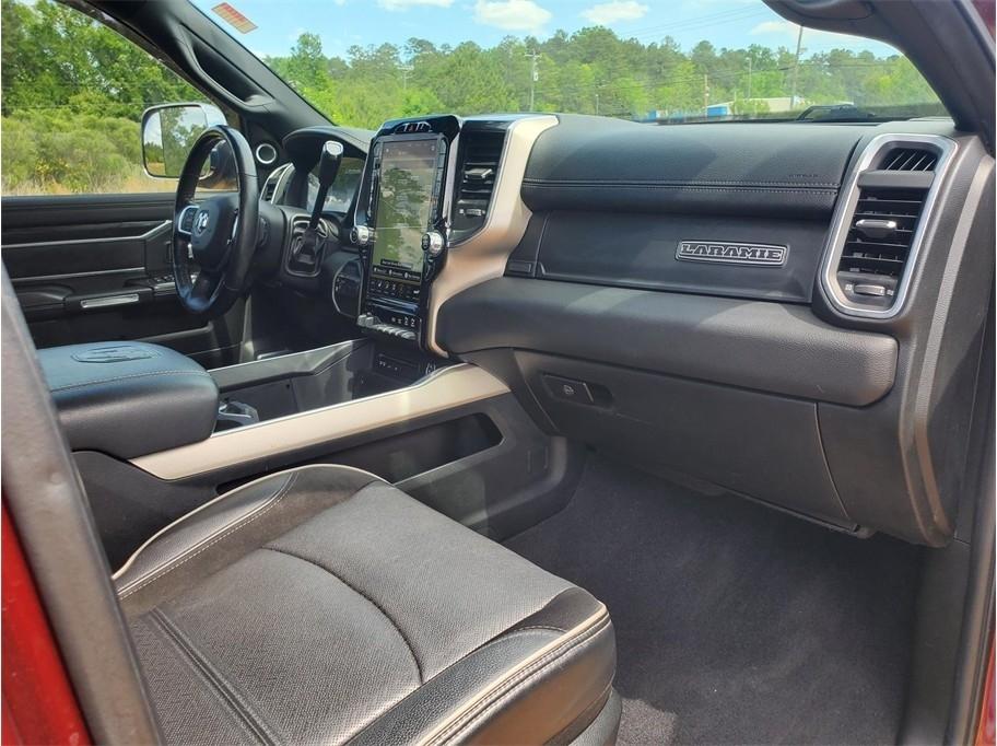 RAM 2500 Laramie 4x4 Crew Cab 6'4" Box 2019