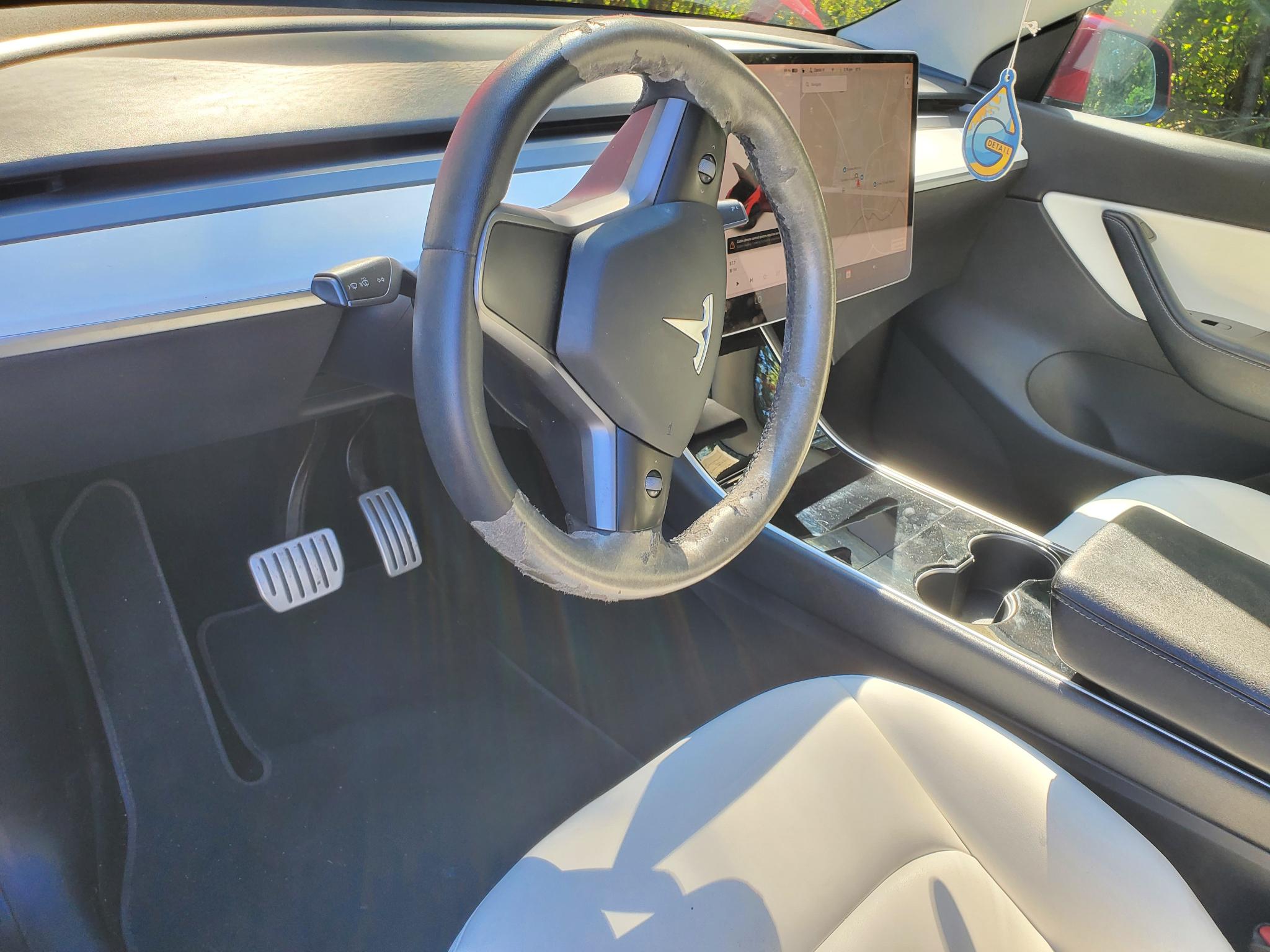 Tesla Model Y Performance AWD 2021