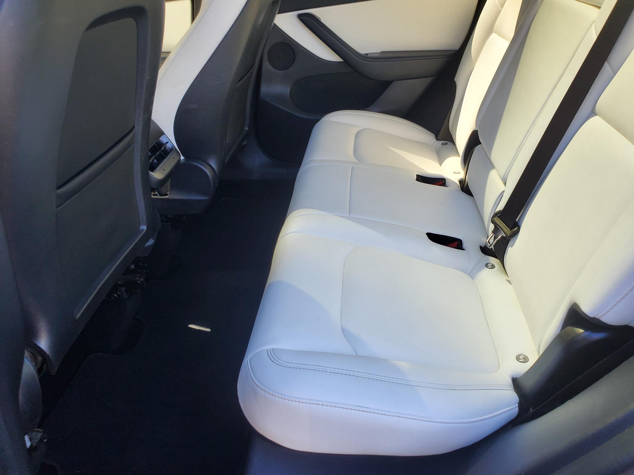 Tesla Model Y Performance AWD 2021