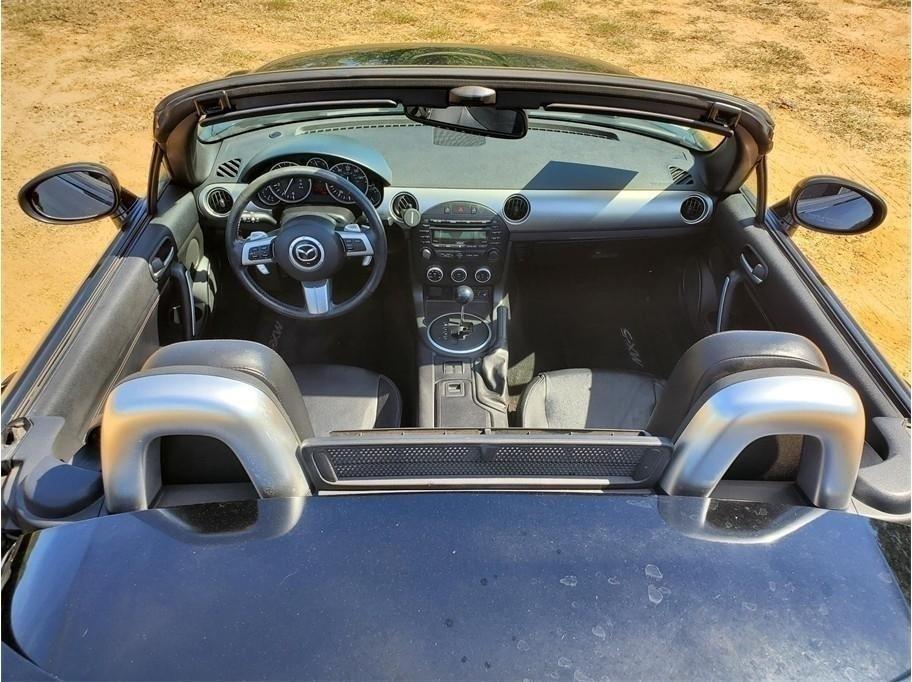 Mazda MX-5 Miata  2010