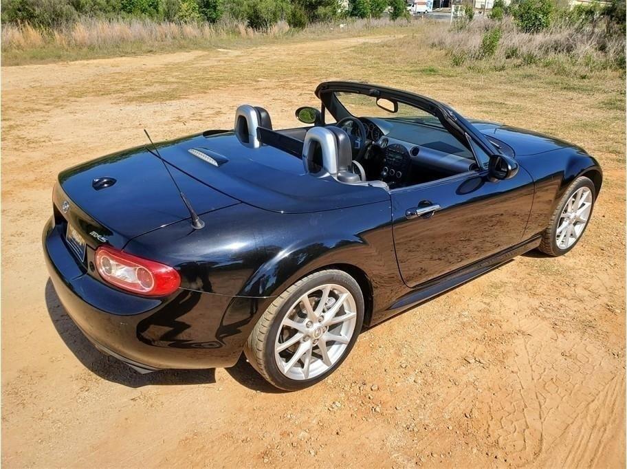 Mazda MX-5 Miata  2010