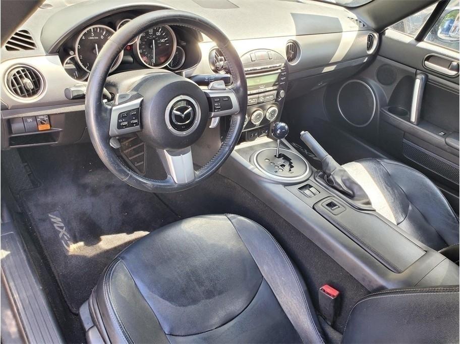 Mazda MX-5 Miata  2010