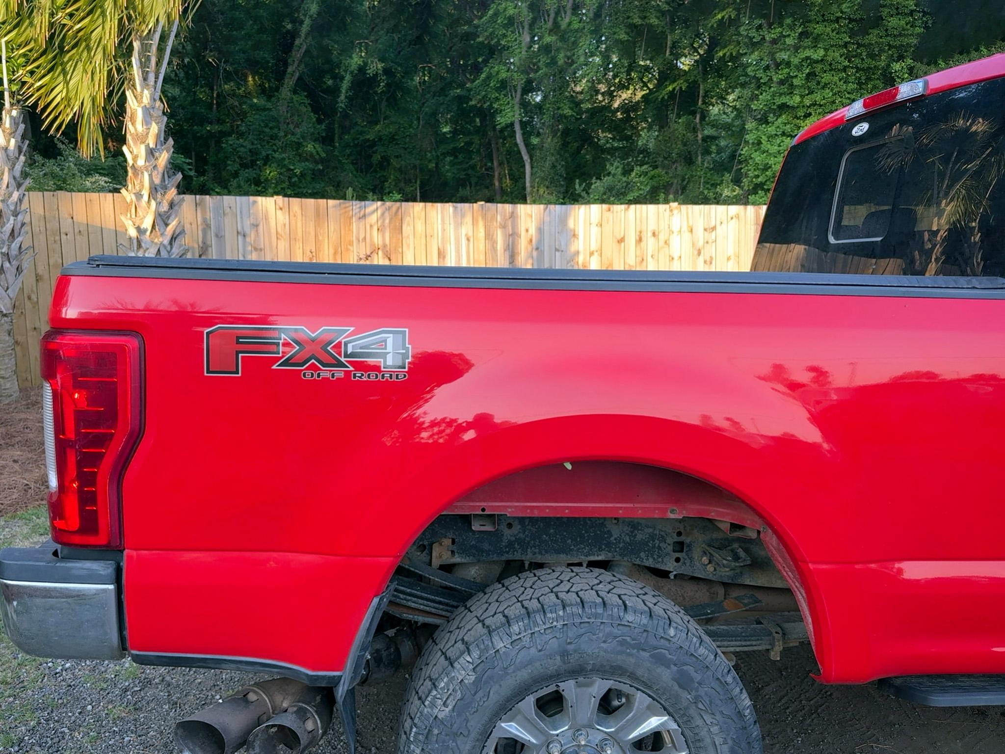 Ford Super Duty F-350 SRW  2017