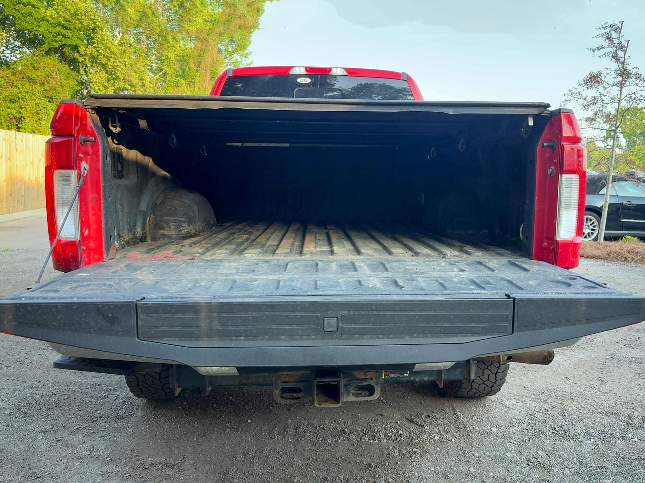 Ford Super Duty F-350 SRW  2017