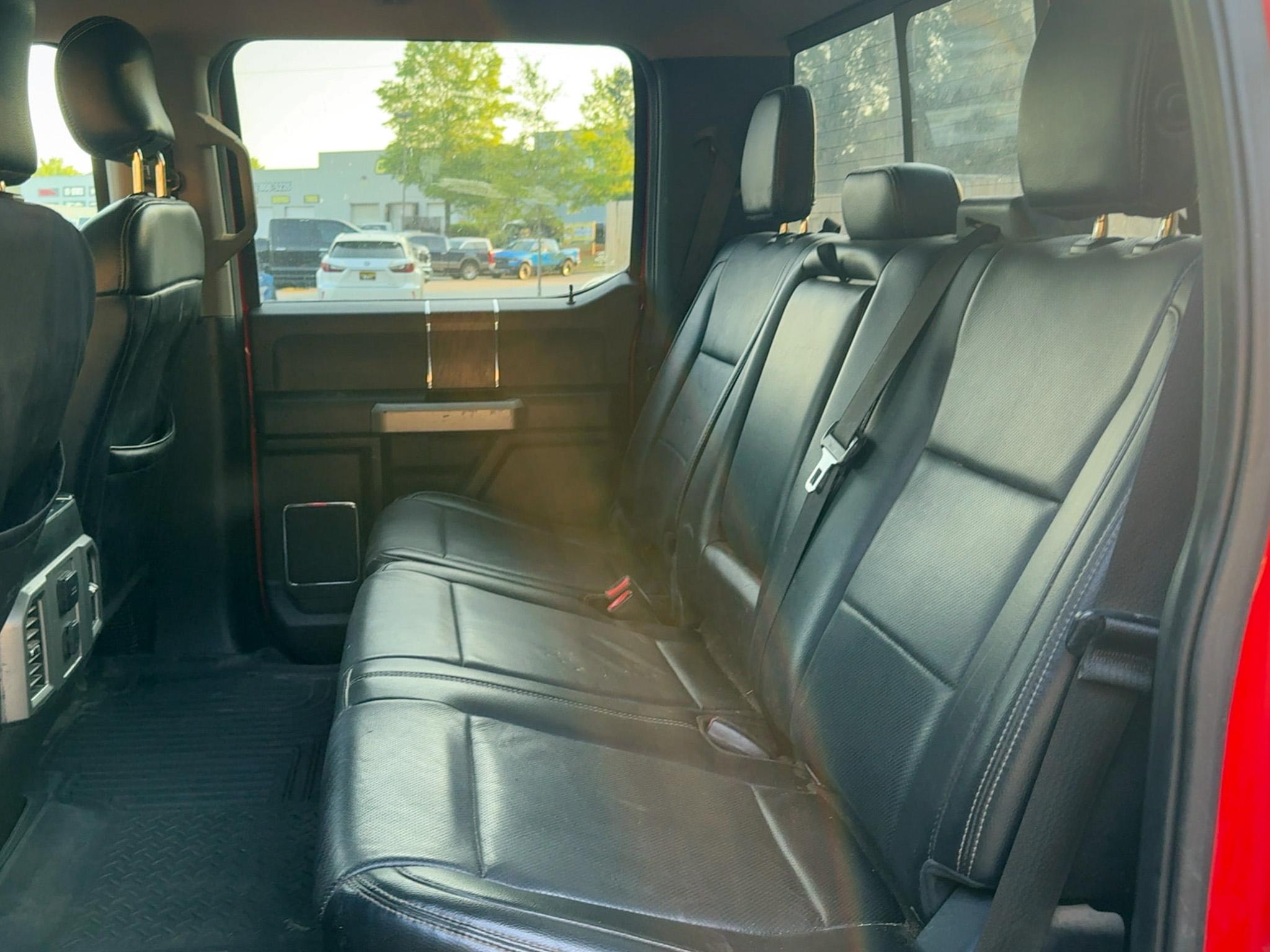 Ford Super Duty F-350 SRW  2017