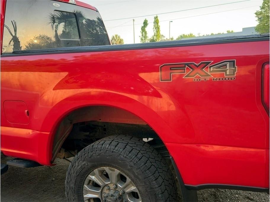 Ford Super Duty F-350 SRW  2017
