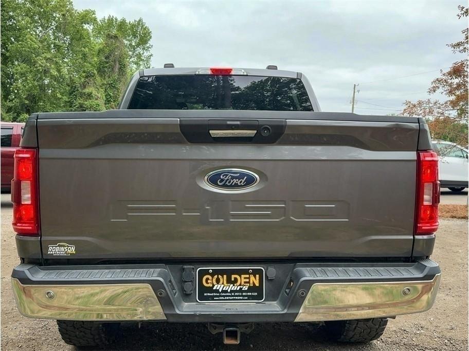 Ford F-150  2021