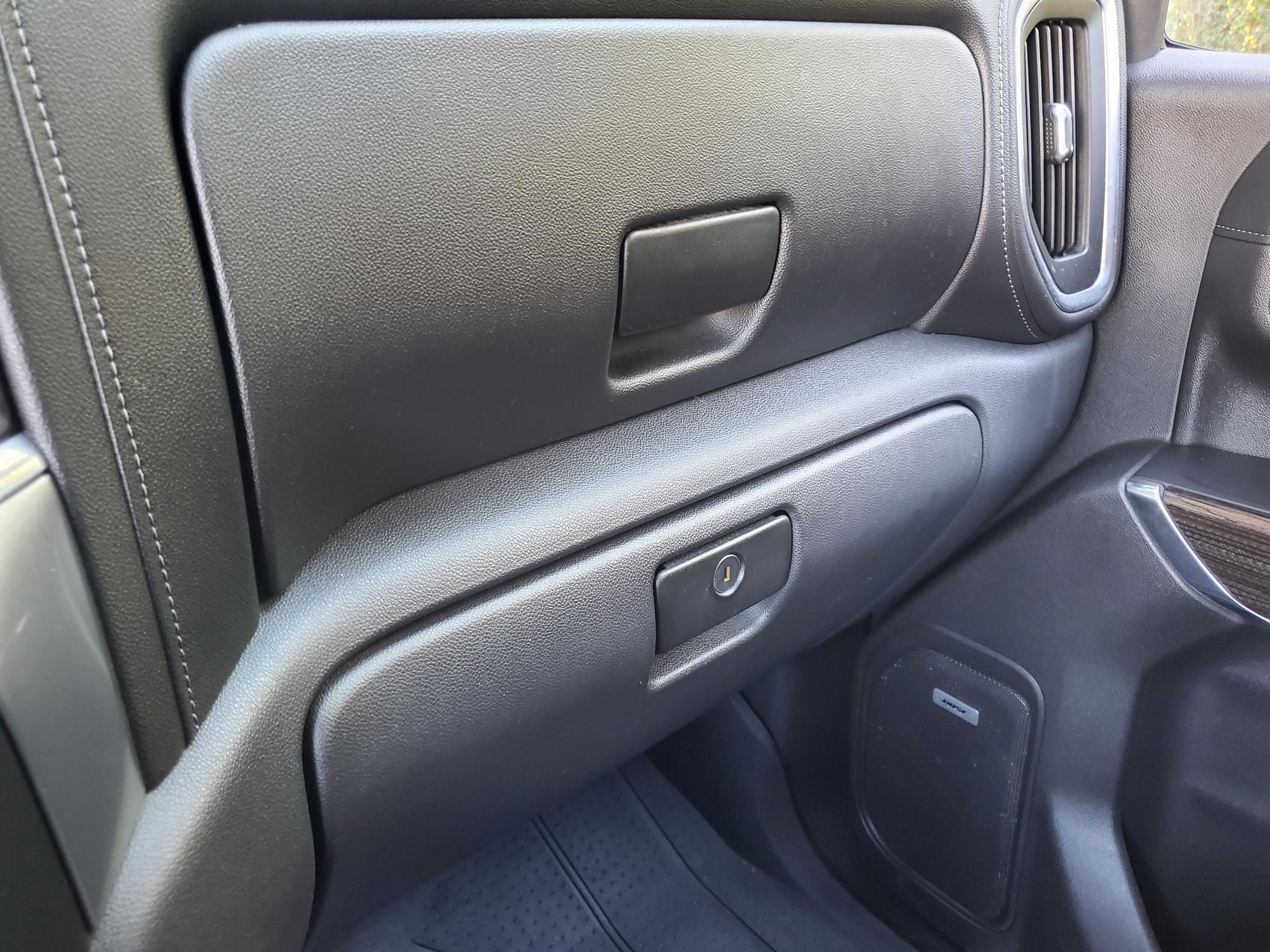 Chevrolet Silverado 1500  2019
