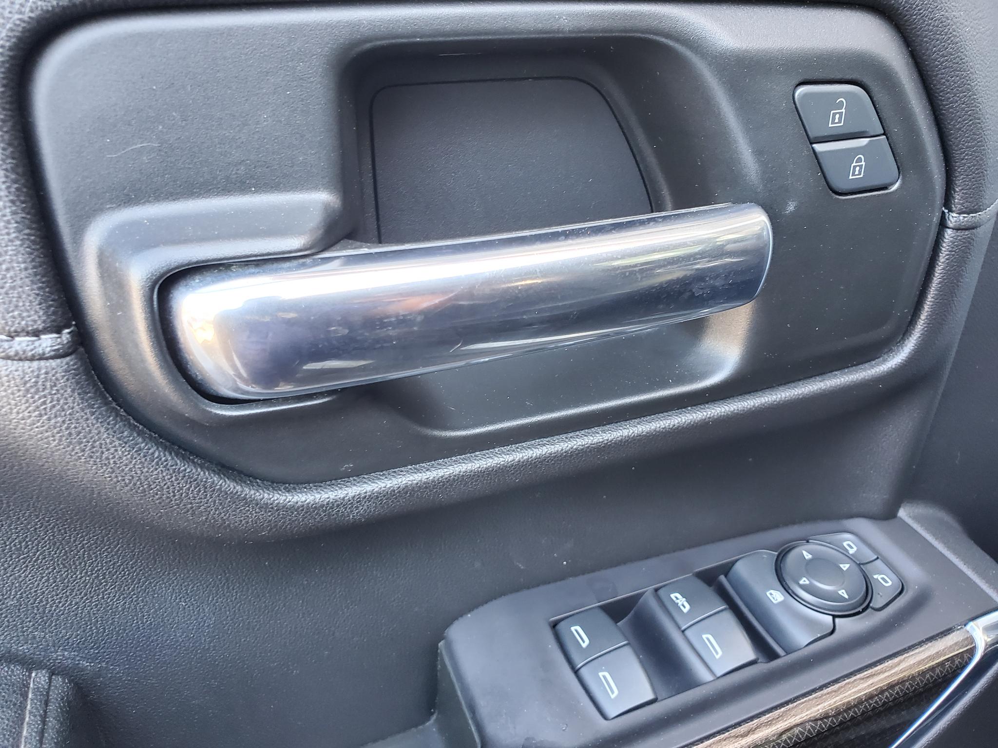 Chevrolet Silverado 1500  2019