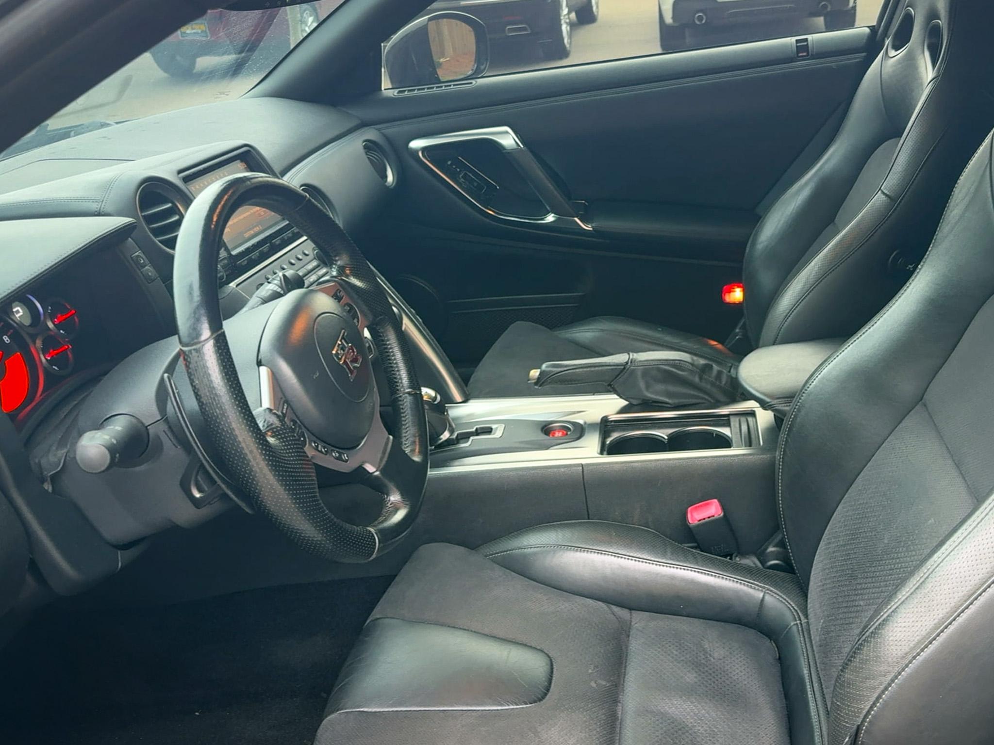 Nissan GT-R Premium 2010
