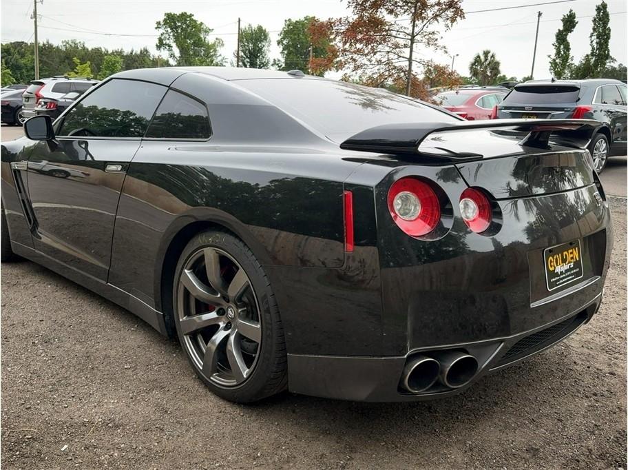 Nissan GT-R Premium 2010