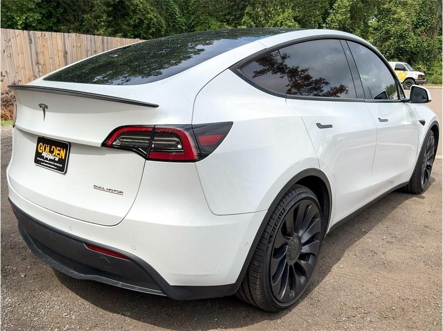 Tesla Model Y Performance AWD 2022