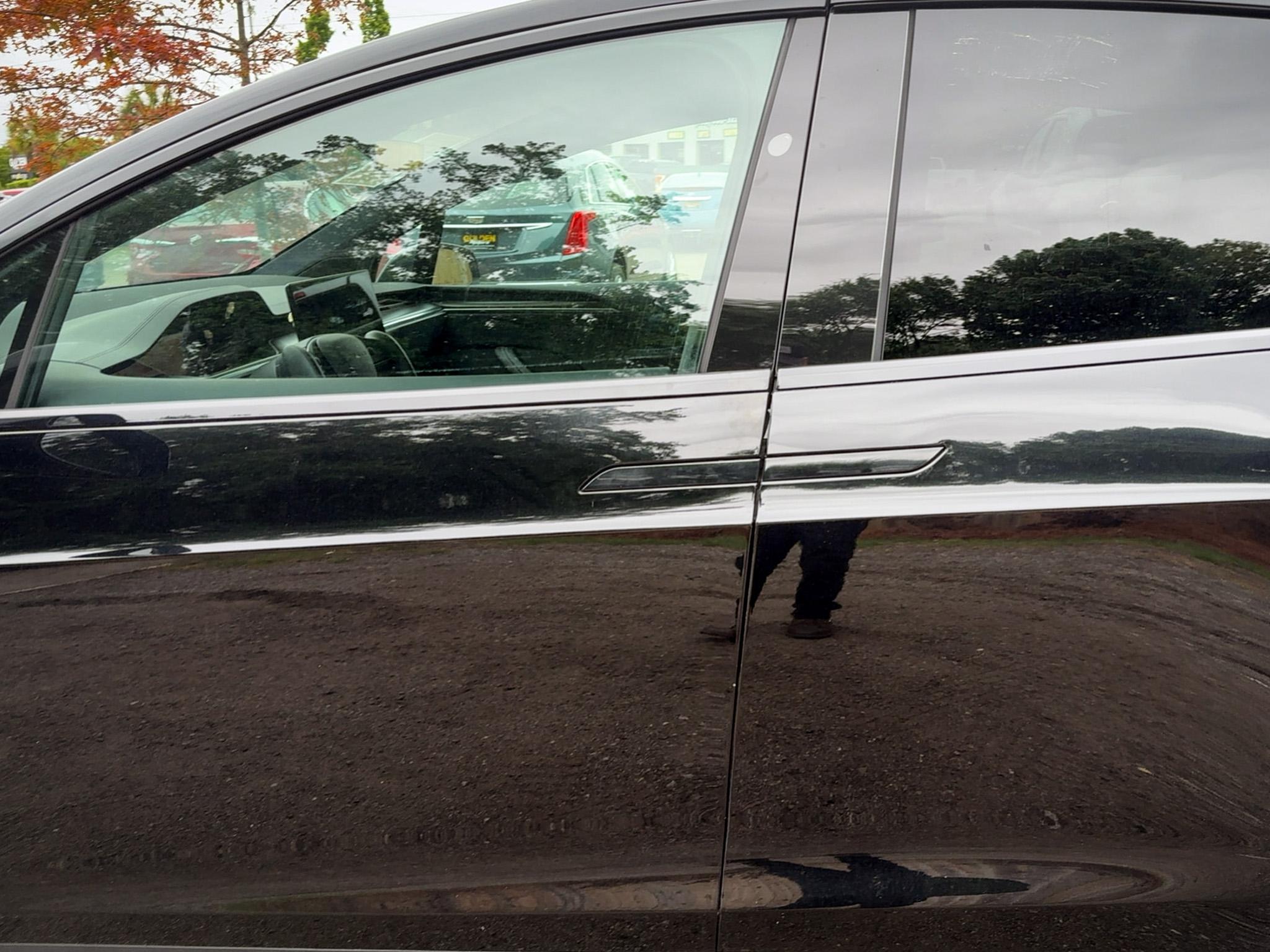 Tesla Model X  2022